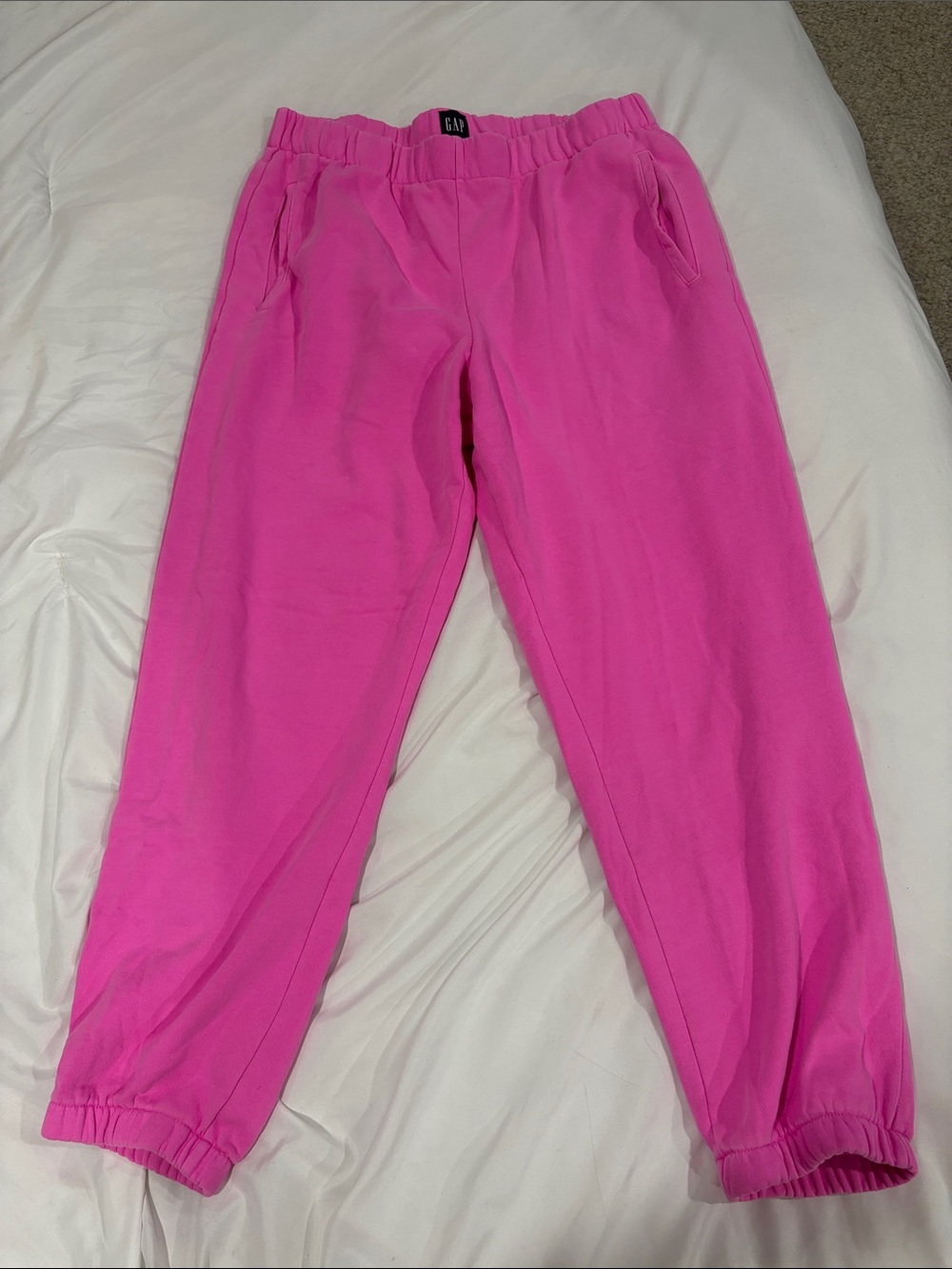 GAP women’s Hot Pink Jogger Sweatpants